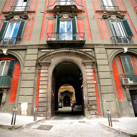 B&B Palazzo Solimena Naples Luaran gambar