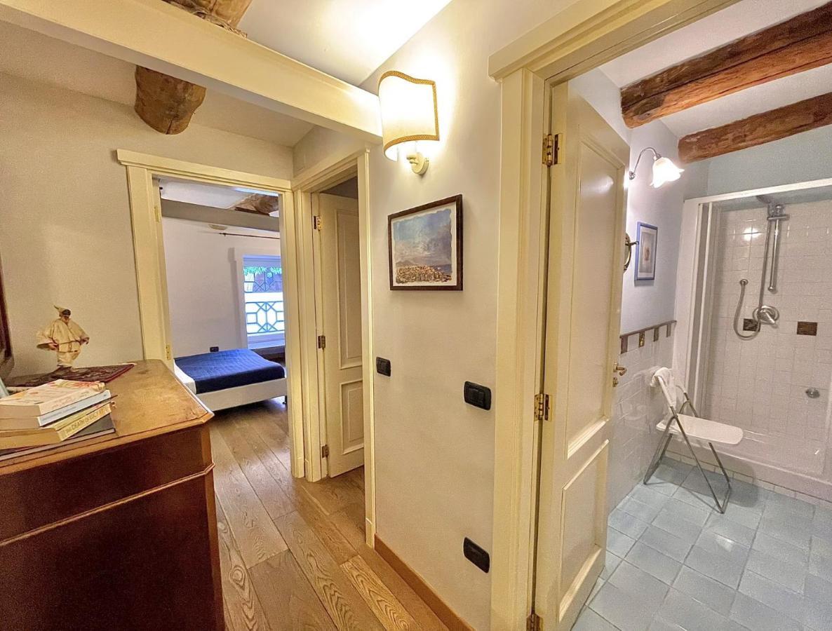 B&B Palazzo Solimena Naples Luaran gambar