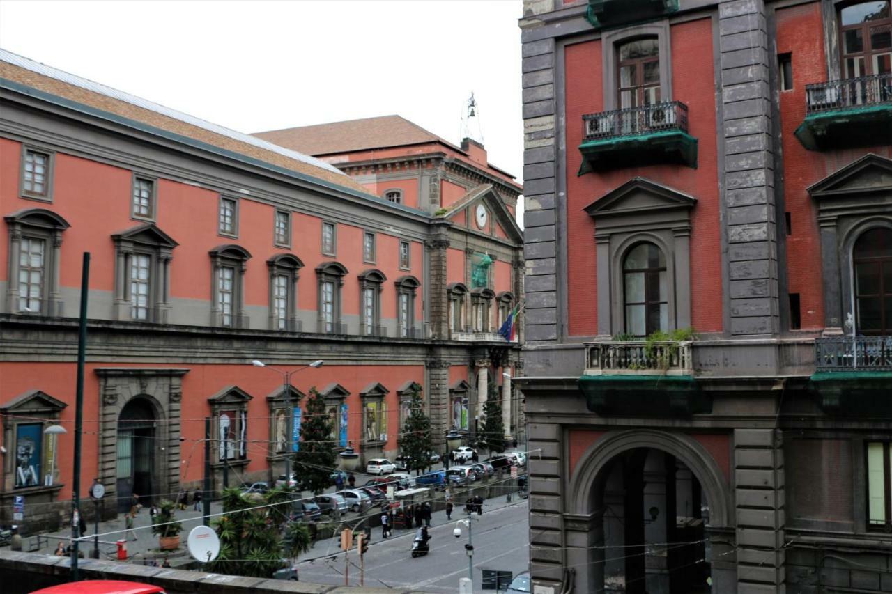 B&B Palazzo Solimena Naples Luaran gambar