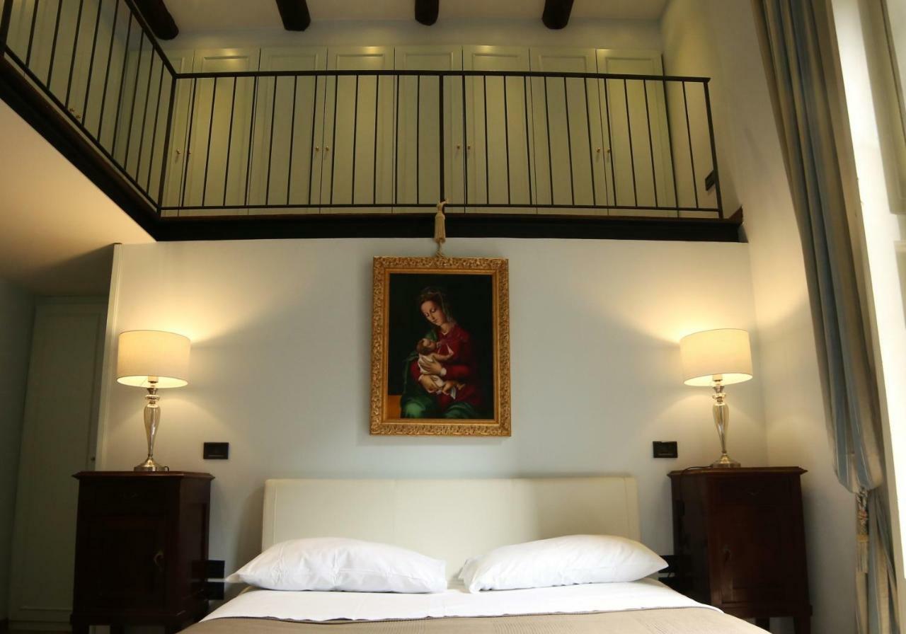 B&B Palazzo Solimena Naples Luaran gambar